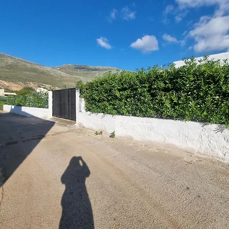 Casa Turiddu Makari *