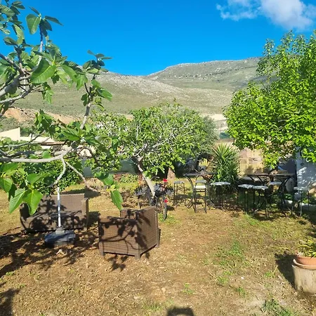 Casa Turiddu Makari Holiday home Castelluzzo